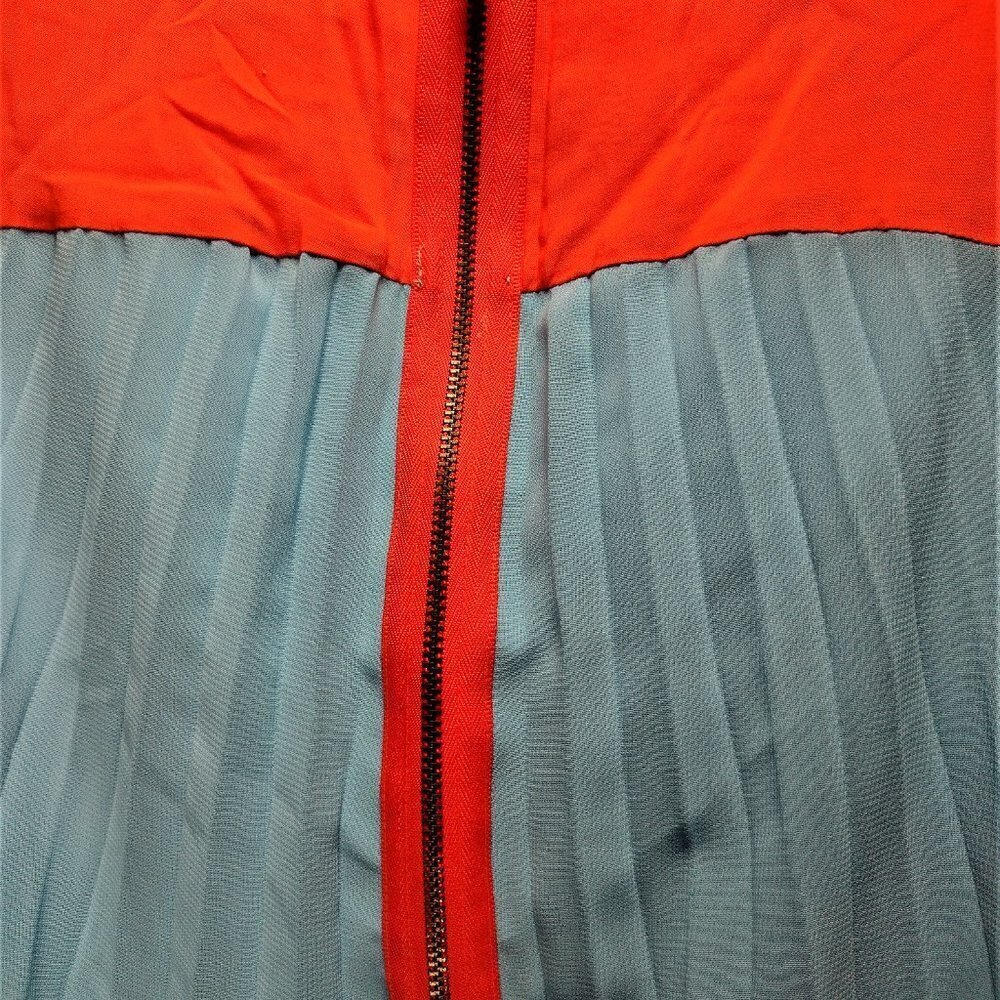 Nicole by Nicole Miller Orange And Blue Sleeveless High Neck Zipper Tank Top - Picture 9 of 9
